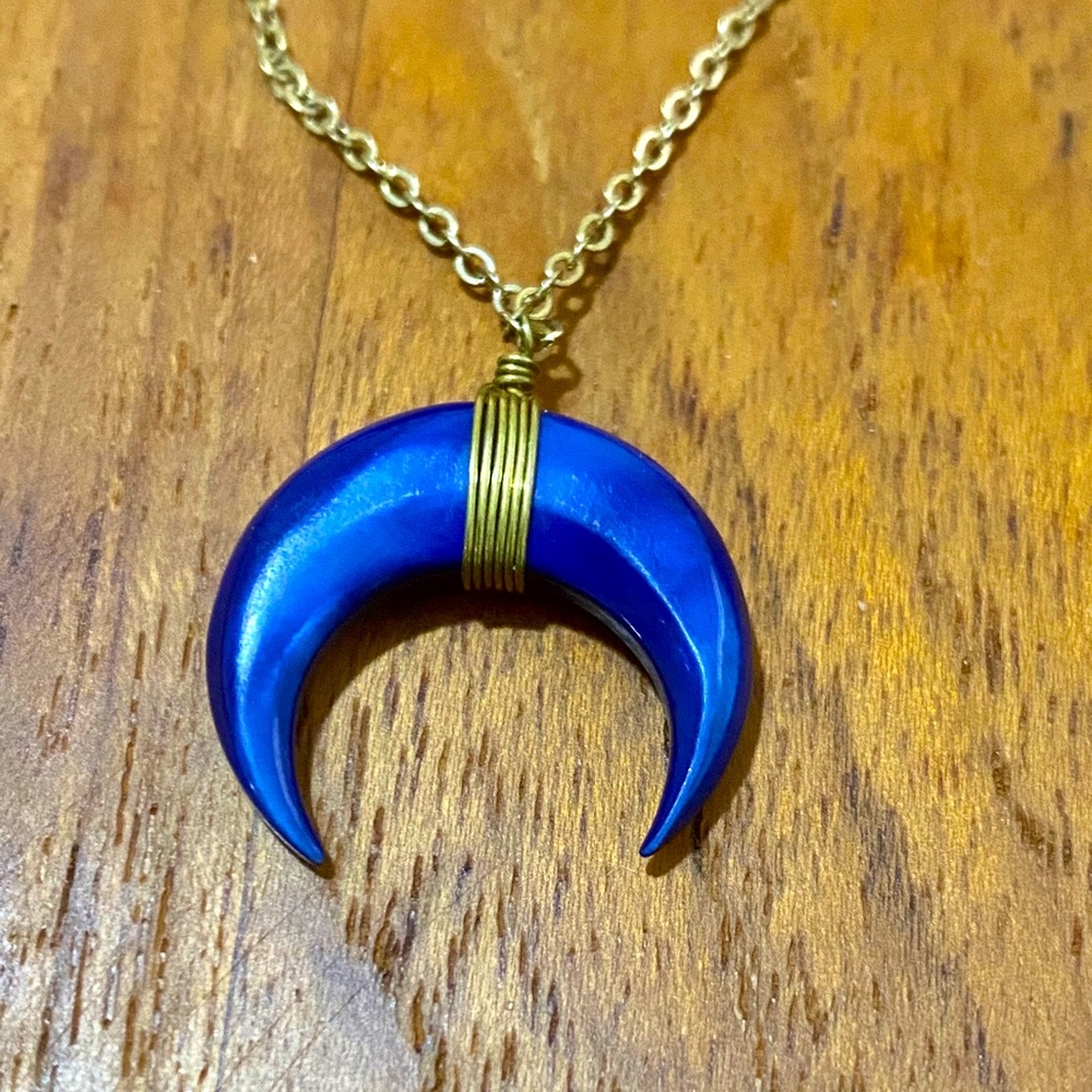 Blue lapis lazuli half moon necklace